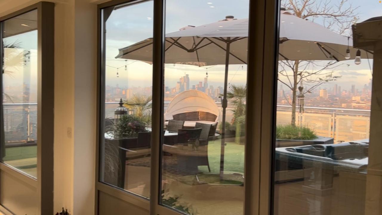 The London Skyline Penthouse Apartment Bagian luar foto